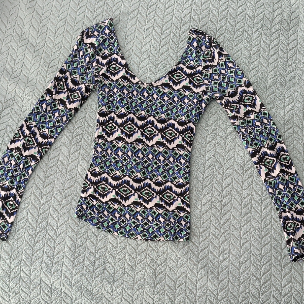 Kirra Blue and Green Patterned Long Sleeve Top
